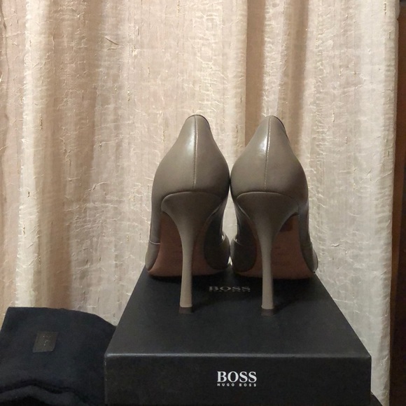 Hugo Boss Open Toe Heels - Picture 2 of 5
